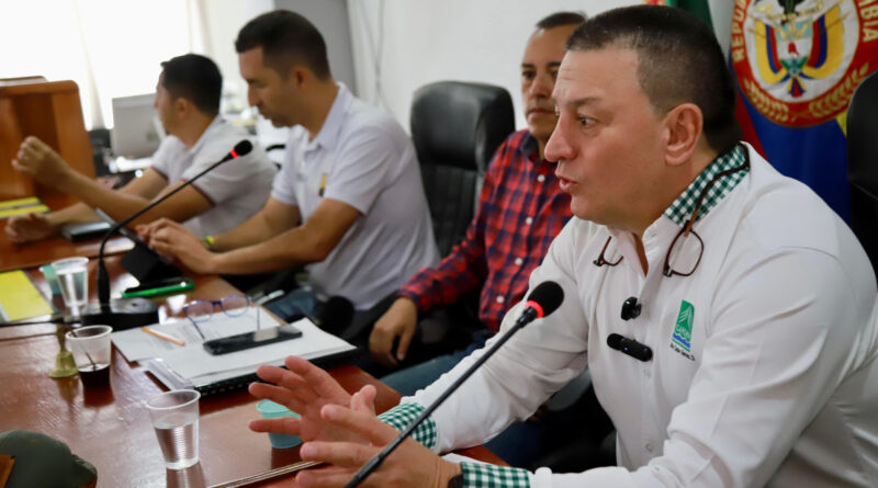 Los alcaldes  de Risaralda, estarían utilizando recursos destinados para otros programas y proyectos en la atención de las diferentes emergencias