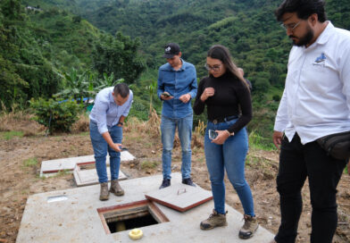 Gobernación y Empresas Públicas de Risaralda invierten $2.400 millones en saneamiento rural de Apía