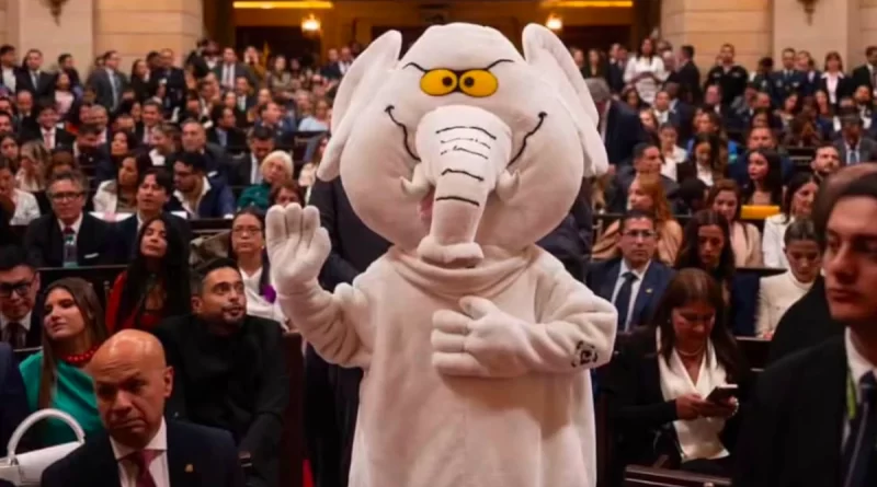 Luis Carlos Rua, «El Elefante Blanco» tomó posesión como senador de la República
