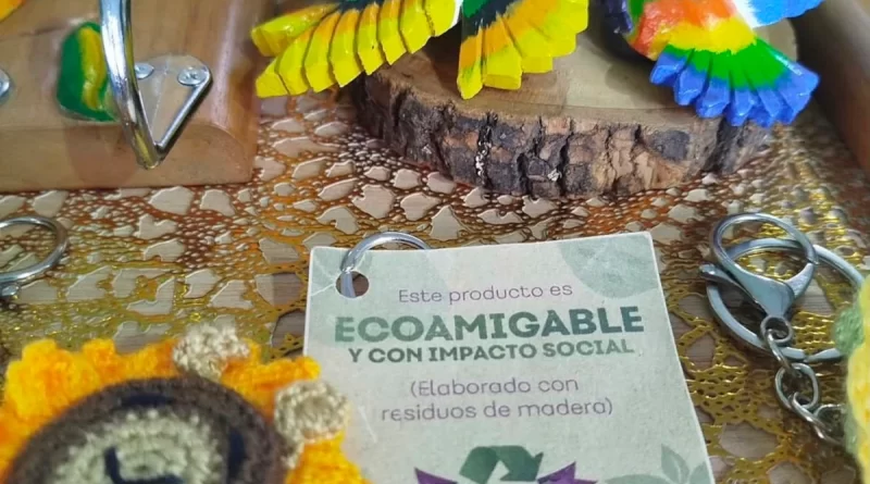 Lunarie: el arte de transformar madera reciclada en piezas con conciencia ambiental