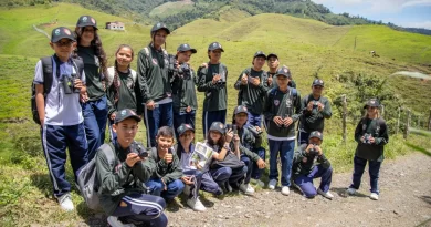 Semillero Ambiental forma a niños y jóvenes en Pueblo Rico como expertos en observación de aves