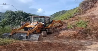 Gobernación de Risaralda habilita tres nuevos frentes de maquinaria para recuperar vías rurales ante la próxima cosecha cafetera