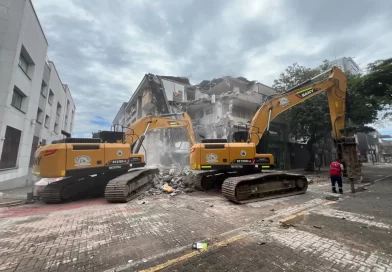 En el centro iniciaron demoliciones