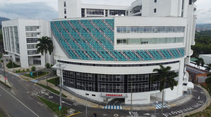 Clínica Central del Eje fortalece su capacidad instalada