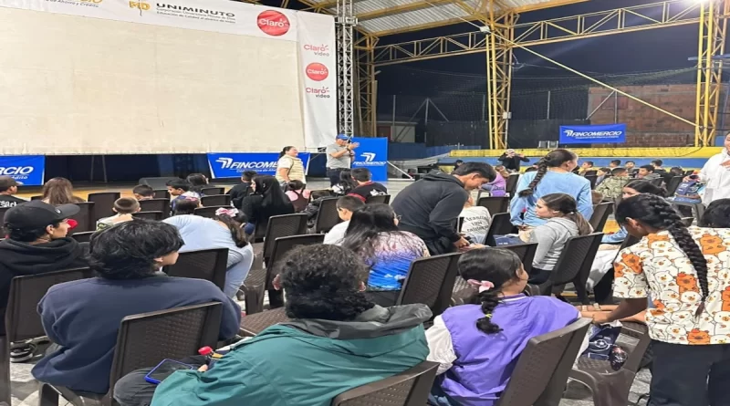 Risaralda promueve el reencuentro comunitario con la iniciativa «Cine en Casa»