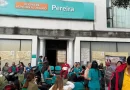 Los trabajadores de Asmet Salud en Risaralda participaron en un plantón para hacer un llamado al Gobierno Nacional
