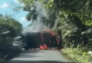 Incineran camión en la vía al Chocó